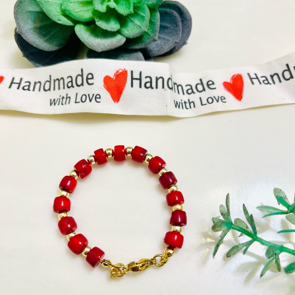 Coral Kids Beaded Bracelet with Gold Stainless Steel Findings.